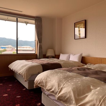 Kkr Kyoto Kuniso Hotell Exteriör bild