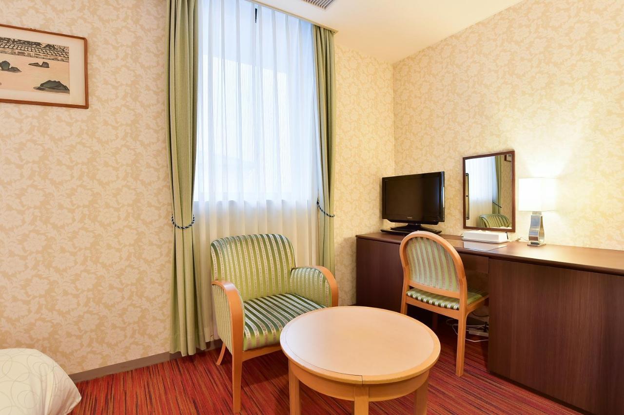 Kkr Kyoto Kuniso Hotell Exteriör bild
