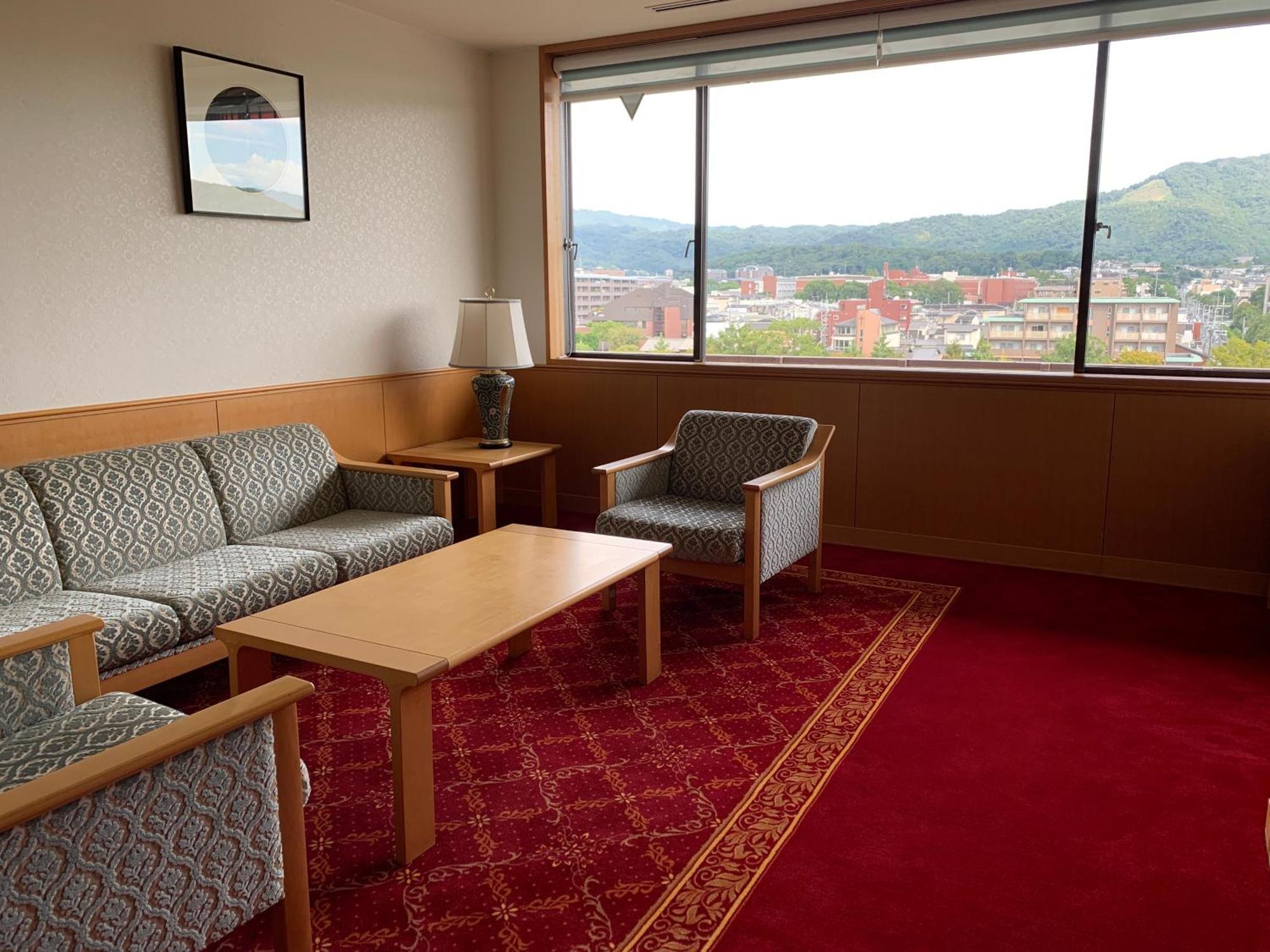 Kkr Kyoto Kuniso Hotell Exteriör bild